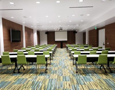 Spacious 1BR Suite w/ Full Kitchen & Washer/Dryer | Wyndham Anaheim