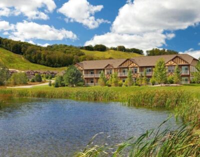 1BR Mountain Suite w/ Fireplace, Full Kitchen & Washer/Dryer – BG Mountain Run at Boyne