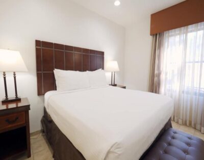 2BR Suite w/ Kitchenette, Balcony & Spa Feel – Los Abrigados Resort & Spa Sedona