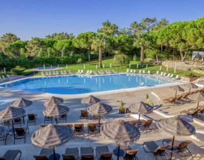 2BR Resort Suite w/ Balcony, Kitchenette & Laundry – Vilar do Golf