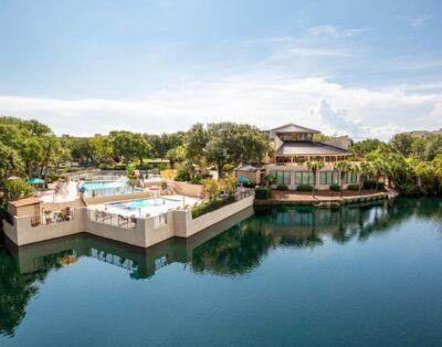 Cozy 1BR Beach Retreat | Stunning Ocean Views | Ocean View at Island Club