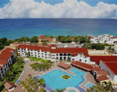 Cozy Studio w/ Full Kitchen & Balcony | Wyndham Cabo San Lucas