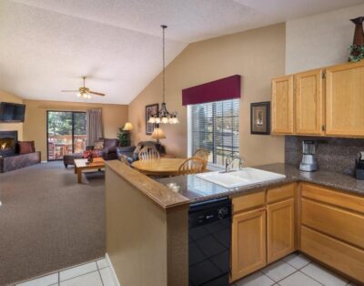 Cozy 2BR Suite w/ Kitchen & Resort Amenities | Wyndham Flagstaff