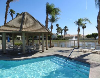 Spacious 2BR Desert Condo with Mountain Views | Desert Breezes Resort