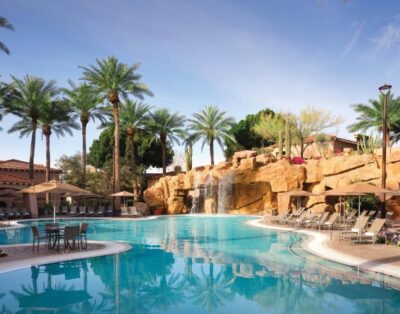 Spacious 2BR Desert Villa w/ Full Kitchen & Washer/Dryer | Sheraton Desert Oasis