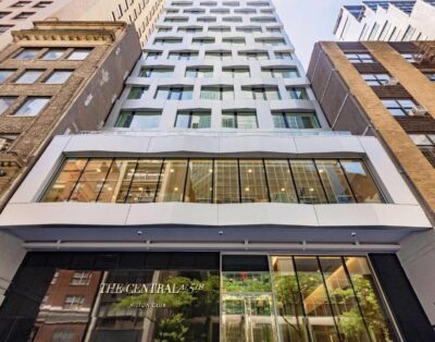 1BR Suite w/ Heated Bath & City Views – The Central at 5th New York