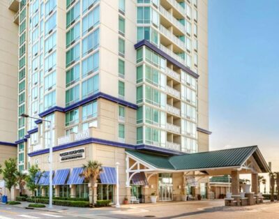 1BR Suite w/ Balcony & Beach Access – Beach Club Virginia Beach