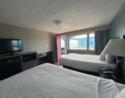 Modern 1BR Condo | Beach Access, Kitchen & Amenities – Lodges at Galveston