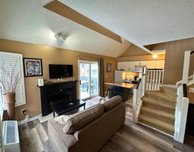 1BR Mountain Loft w/ Hot Tub, Fireplace & Patio – BG Mountain Loft