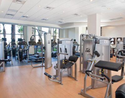 1BR Suite w/ Full Kitchen, Balcony & Lake Views – Wyndham Bonnet Creek