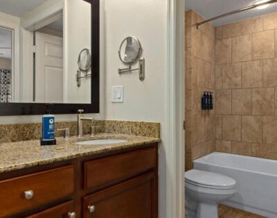 2BR Family Condo w/ Full Kitchen & Washer/Dryer – Wyndham Cypress Palms