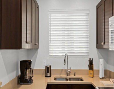 Cozy 1BR Suite | Pool, WiFi, Family-Friendly – WorldMark  – Tropicana