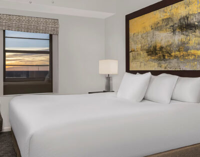 3 Bedroom Suite with Balcony at WorldMark Daytona Beach