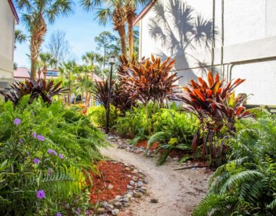 2-Bedroom Condo w/ Fireplace & Spa Tub – Bryan’s Spanish Cove