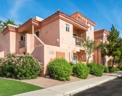 Comfortable 1-Bedroom Suite – Scottsdale Villa Mirage