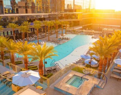 Modern 1BR Grand Condo | Balcony, Pool, Kitchen – Elara