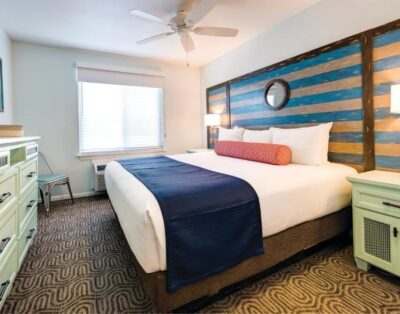 Modern 2-Bedroom Family Suite w/ Balcony & Full Kitchen – WorldMark San Diego – Mission Valley