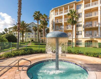 Family-Friendly 1BR | Pool, Balcony, Scenic Views – WorldMark