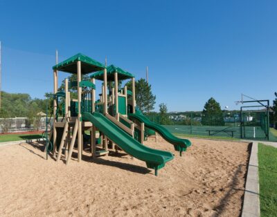 2-Bedroom Suite with Fireplace & Balcony – WorldMark Branson