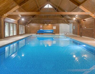 Peaceful Studio Escape | Views + Pool | Kenmore Club