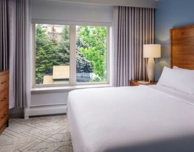 Spacious 2-Bedroom Villa with Full Kitchen & Whirlpool – Sheraton Lakeside Terrace