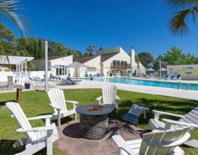 Relaxing 2BR Getaway with Peaceful Surroundings | The Links