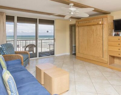1BR Ocean View Suite w/ Full Kitchen & Balcony – Sea Club IV