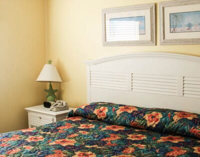 2BR Ocean View Suite w/ Full Kitchen & Balcony – Ocean Forest Colony