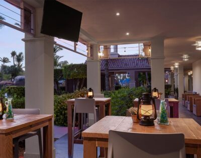 2BR Villa w/ Full Kitchen, Washer/Dryer & Ocean View Options – Aruba Surf Club