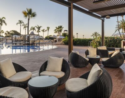 2BR Villa w/ Full Kitchen, Washer/Dryer & Private Balcony –Marbella Beach Resort