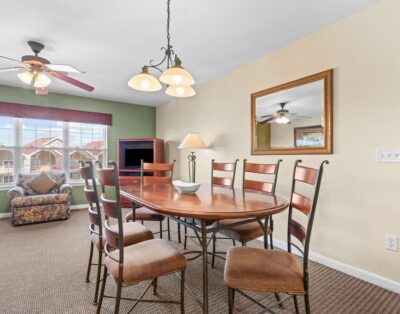 Deluxe 3-BR Suite w/  Kitchen, Baths & Balcony, Sleeps 8